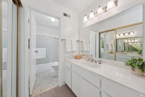 12 Elegant Tern Road Novato CA 94949