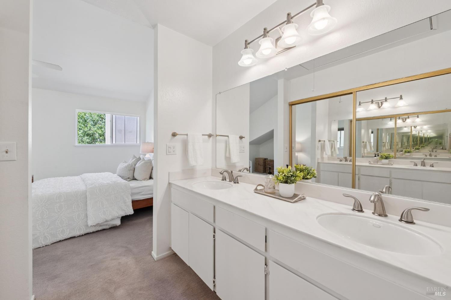 12 Elegant Tern Road Novato CA 94949