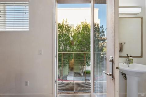 352 City Center Drive Rohnert Park CA 94928