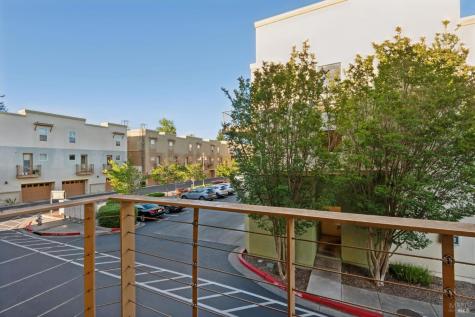 352 City Center Drive Rohnert Park CA 94928