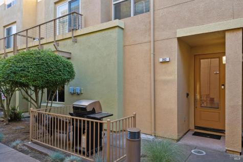 352 City Center Drive Rohnert Park CA 94928