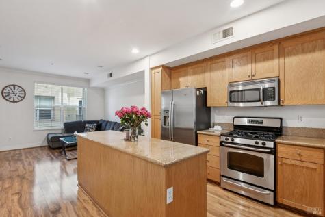 352 City Center Drive Rohnert Park CA 94928