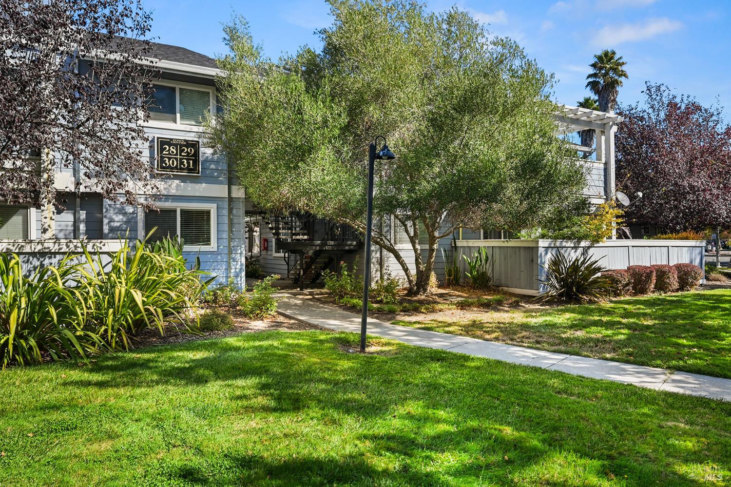 225 Burt Street Santa Rosa CA 95407