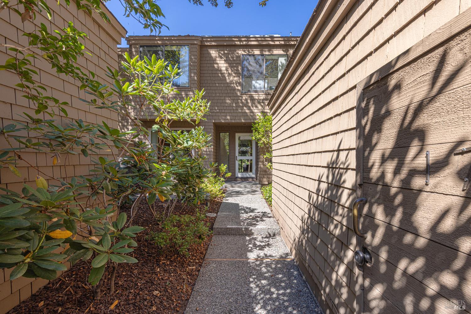 1747 Silverado Trail Napa CA 94558