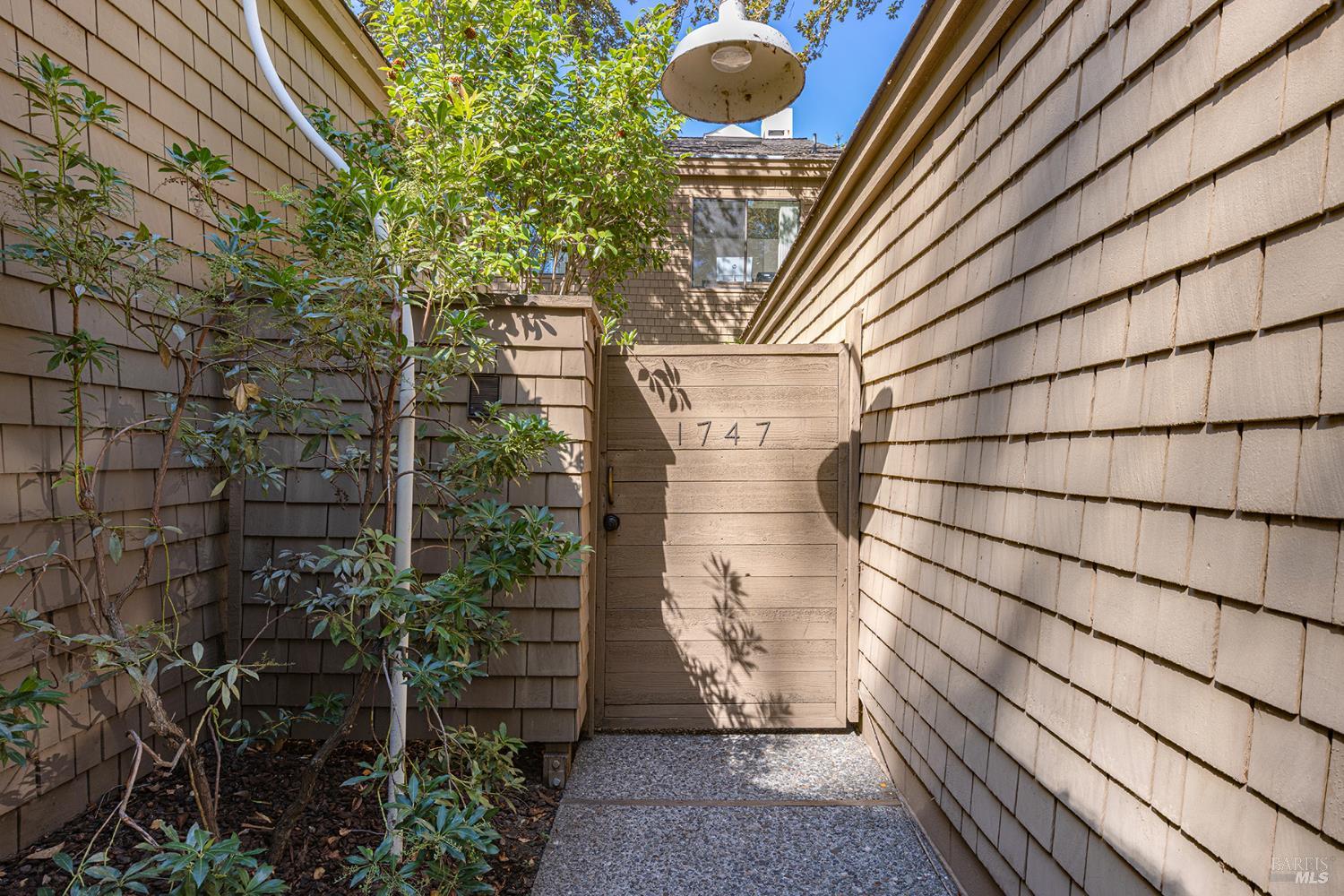 1747 Silverado Trail Napa CA 94558