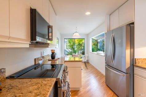 6011 Shelter Bay Avenue Mill Valley CA 94941