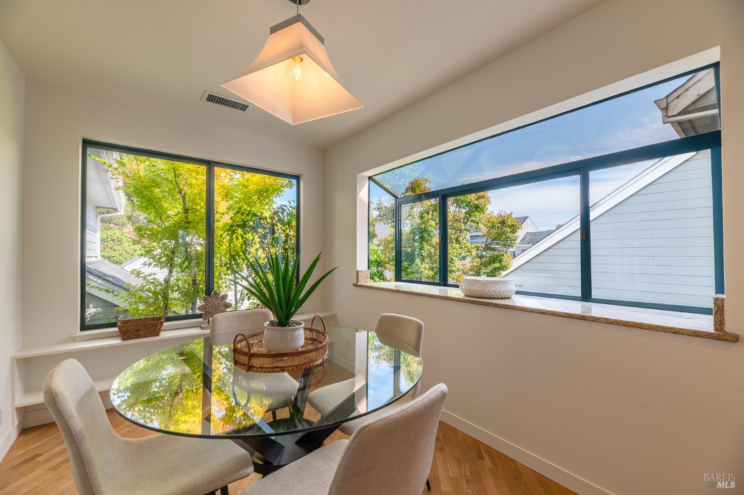 6011 Shelter Bay Avenue Mill Valley CA 94941