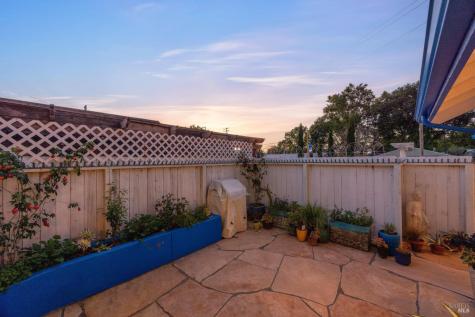 9011 Donald Street Graton CA 95444
