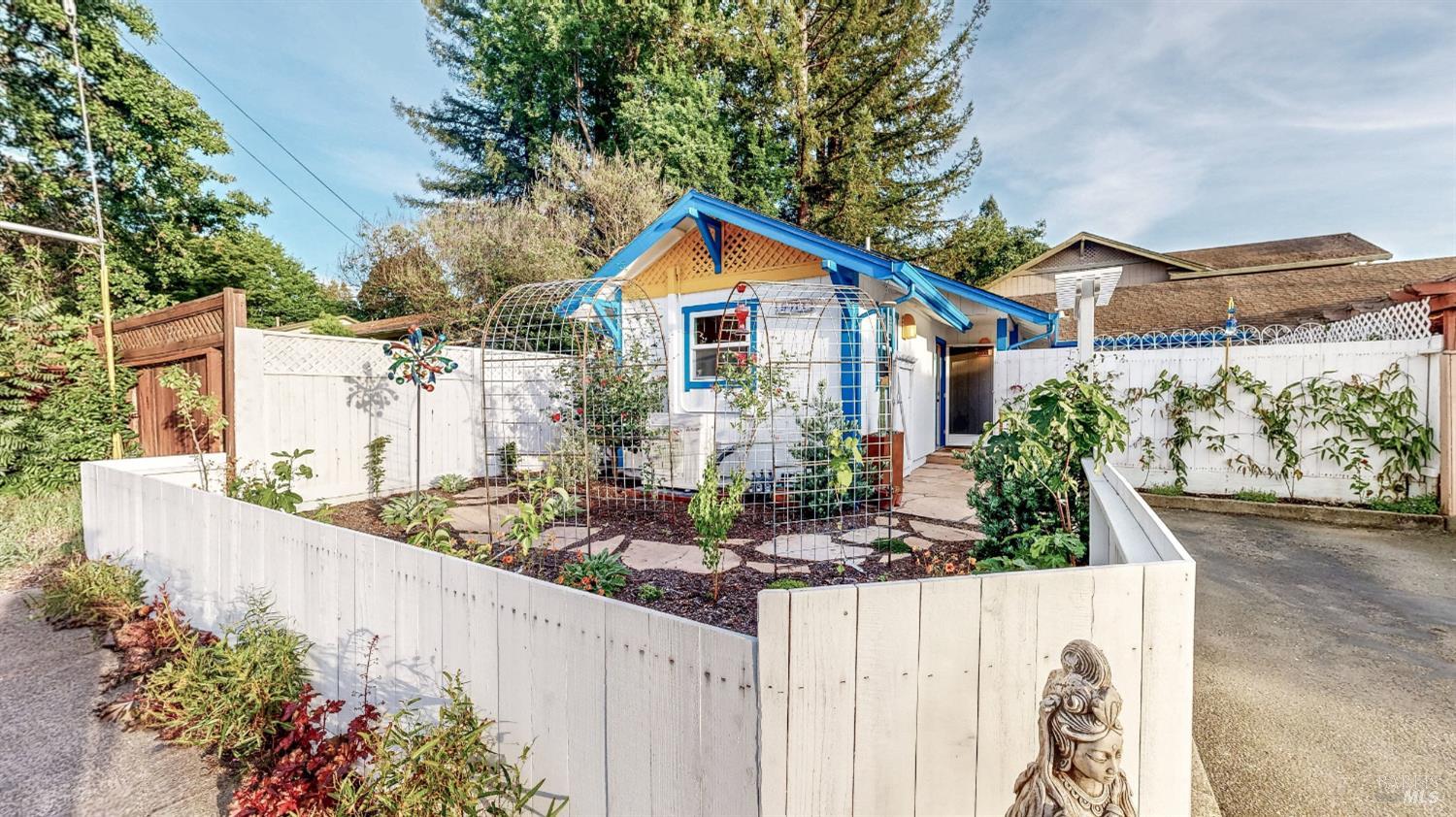 9011 Donald Street Graton CA 95444