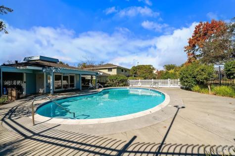 34 Los Padres Circle Novato CA 94947
