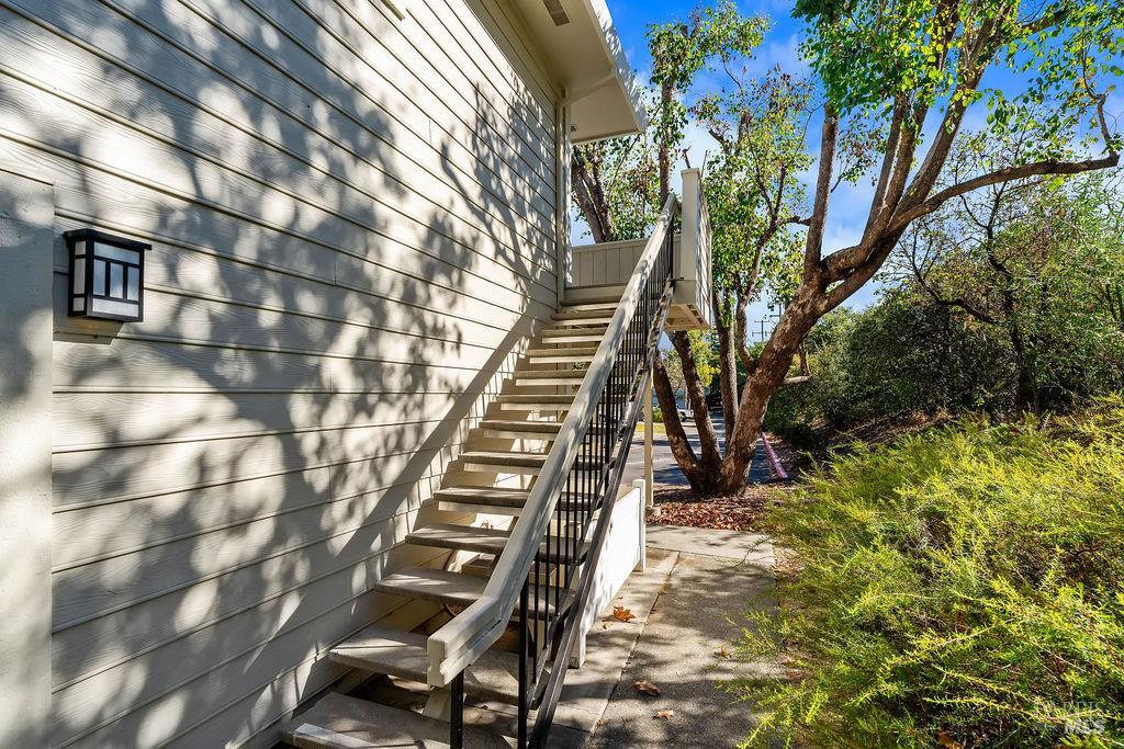 34 Los Padres Circle Novato CA 94947
