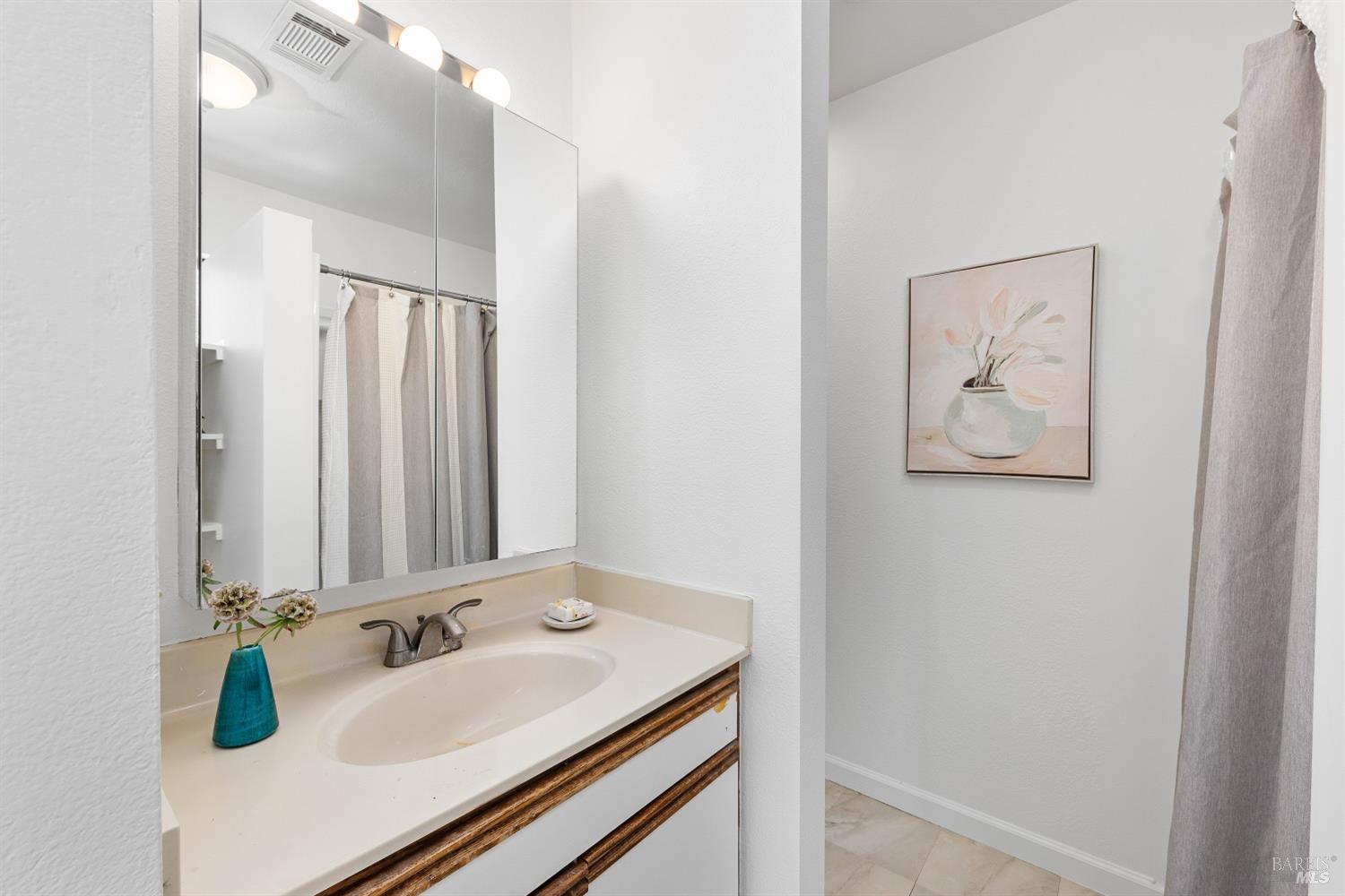 1422 N Oak Street Calistoga CA 94515