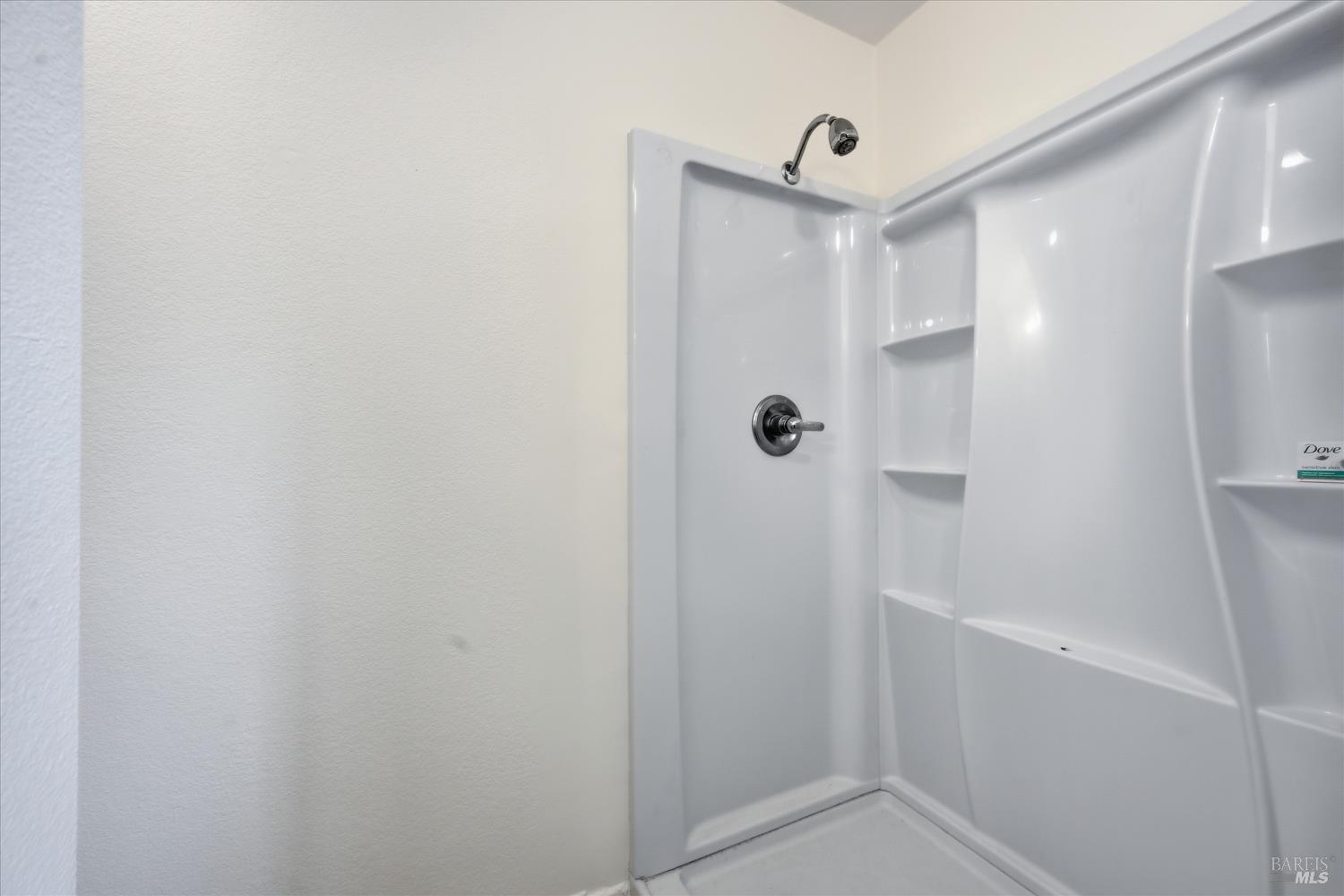 1422 N Oak Street Calistoga CA 94515