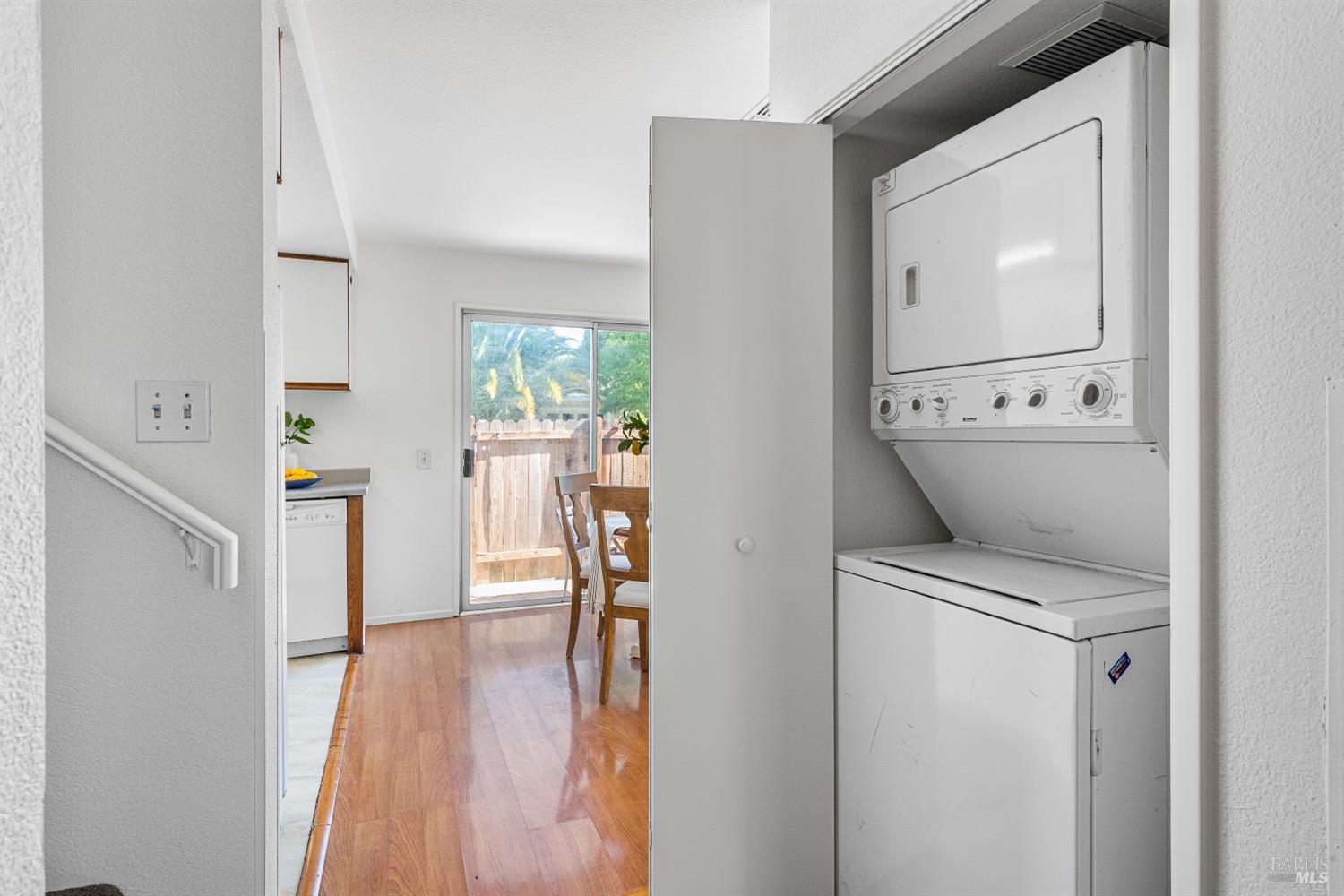 1422 N Oak Street Calistoga CA 94515