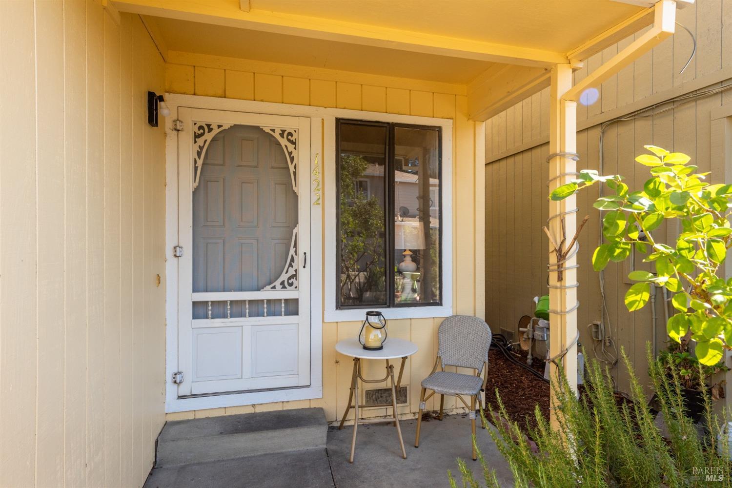 1422 N Oak Street Calistoga CA 94515