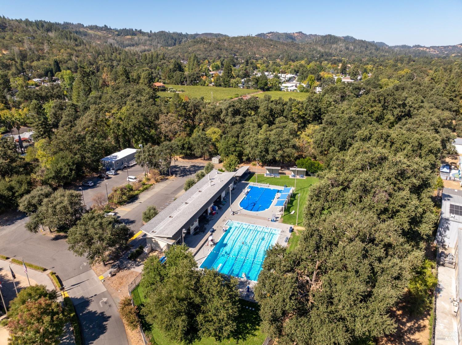 1422 N Oak Street Calistoga CA 94515