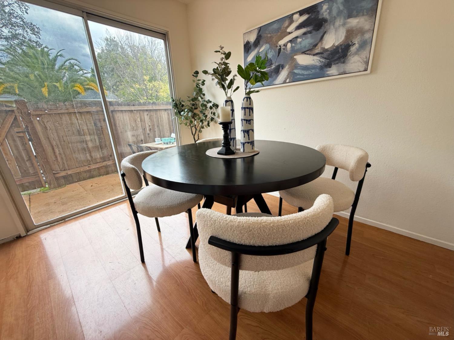 1422 N Oak Street Calistoga CA 94515