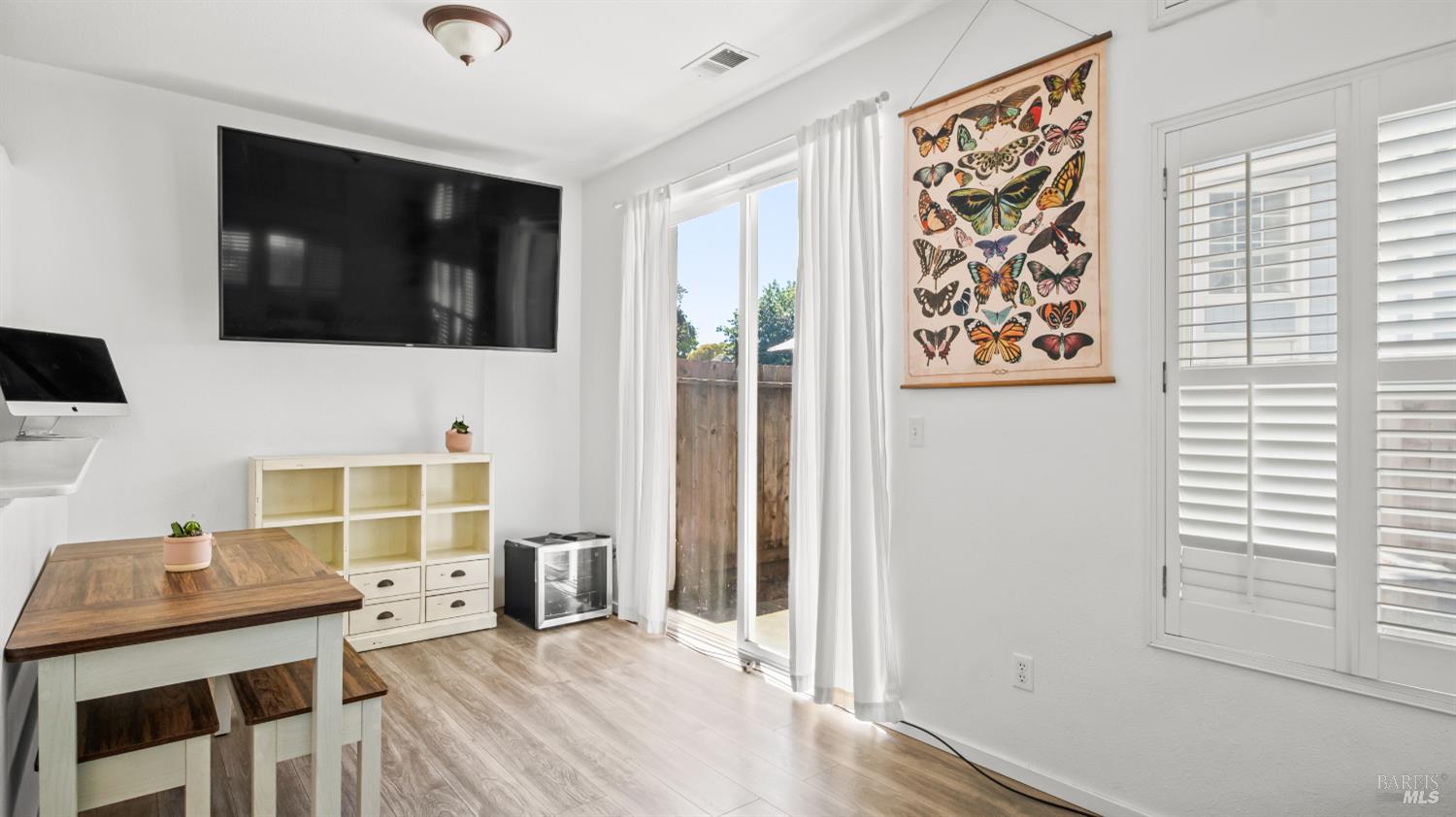 1532 Pinebrook Place Santa Rosa CA 95403