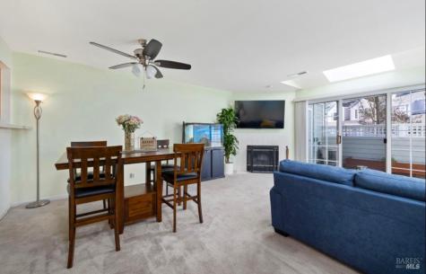 605 Laurel Grove Circle Santa Rosa CA 95407