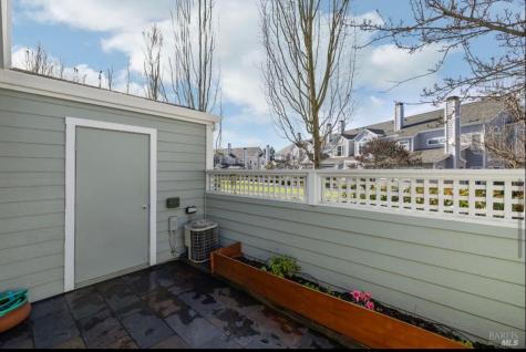 605 Laurel Grove Circle Santa Rosa CA 95407