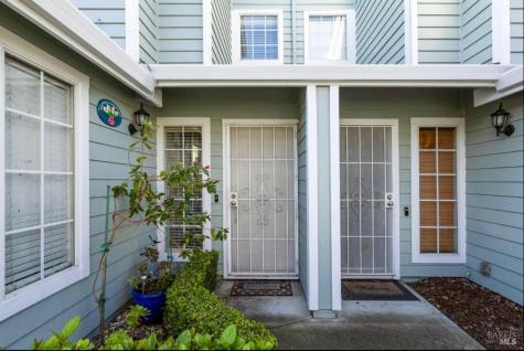 605 Laurel Grove Circle Santa Rosa CA 95407