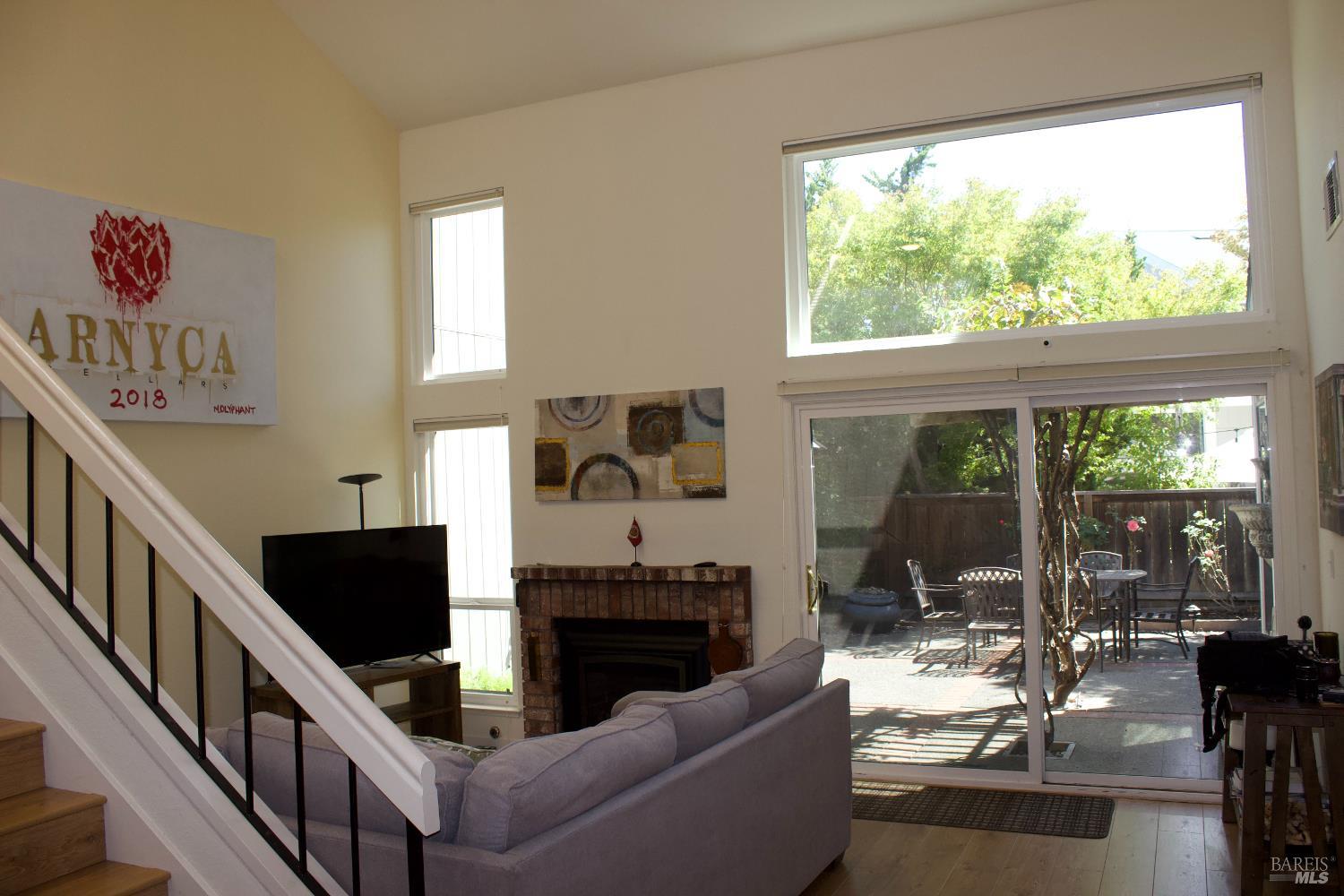 2760 Perch Drive Napa CA 94558