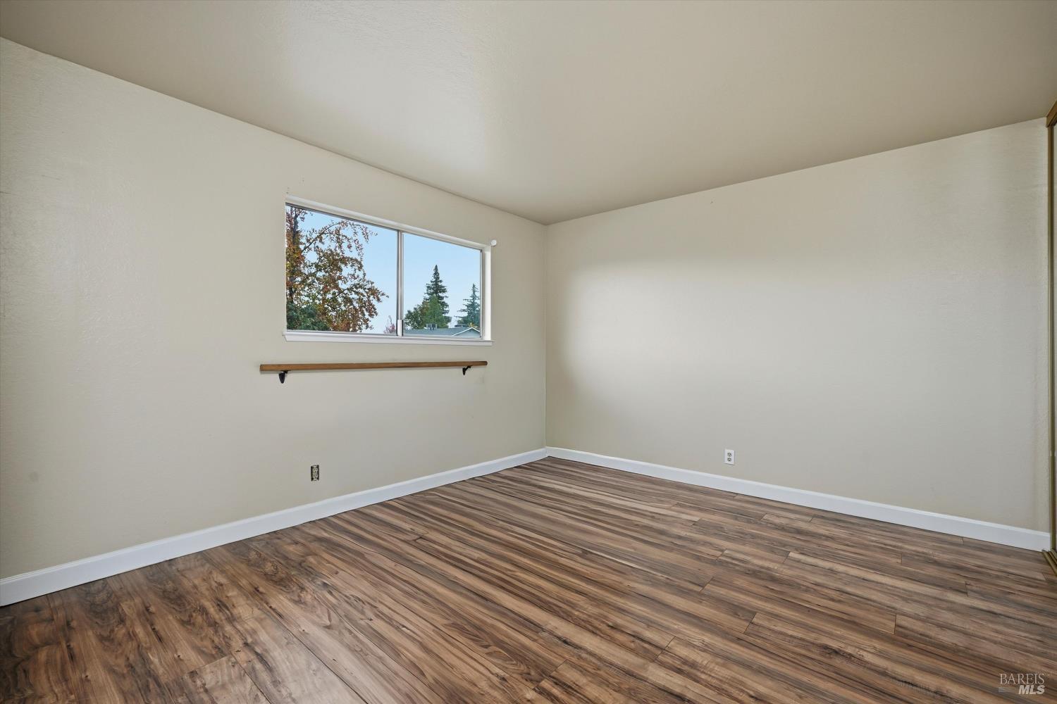 1633 Montana Vista Street Lakeport CA 95453