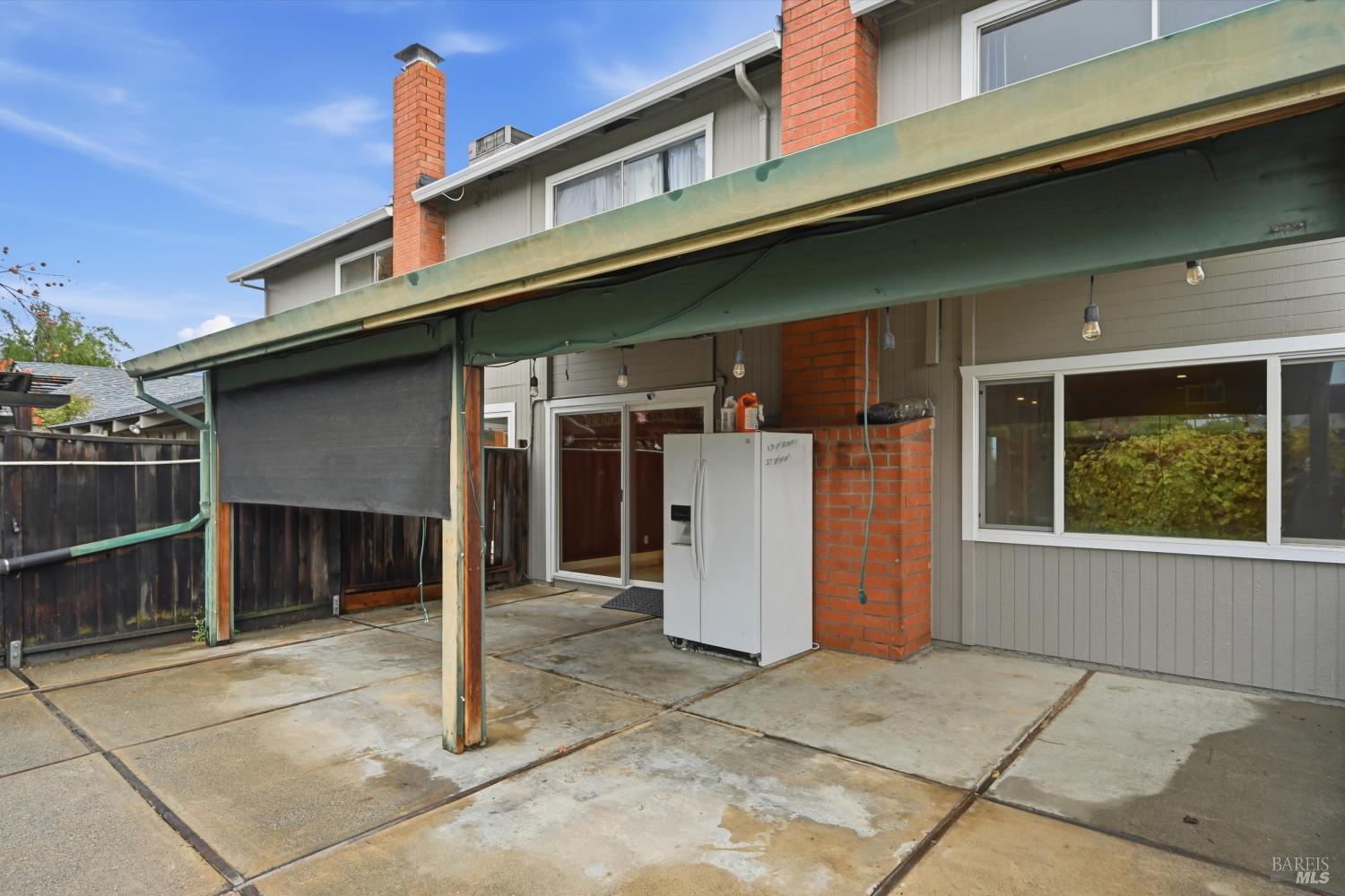 1633 Montana Vista Street Lakeport CA 95453