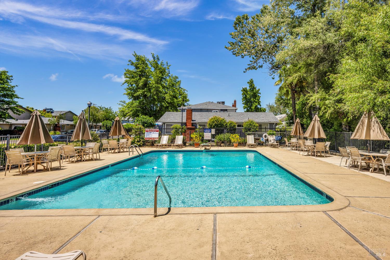 1633 Montana Vista Street Lakeport CA 95453