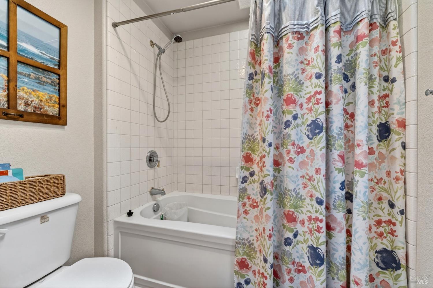 1049 Mcclelland Drive Windsor CA 95492