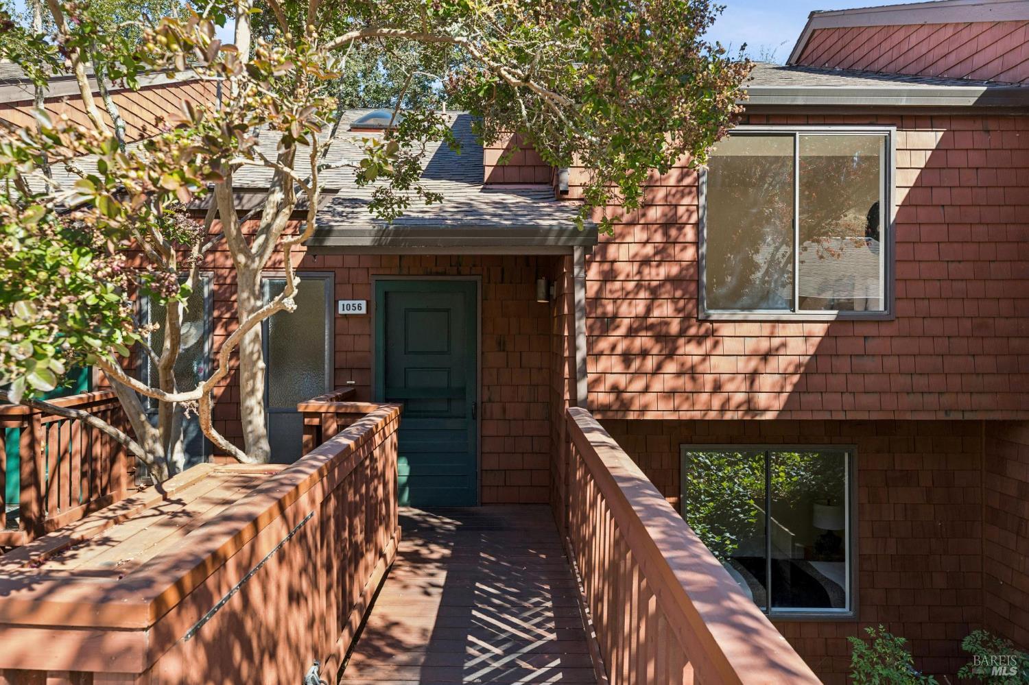 1056 Susan Way Novato CA 94947