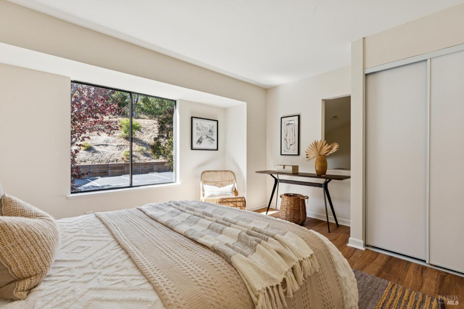 1056 Susan Way Novato CA 94947