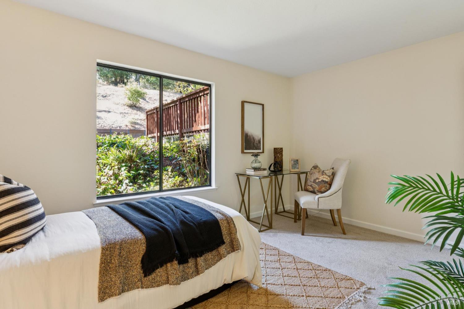 1056 Susan Way Novato CA 94947