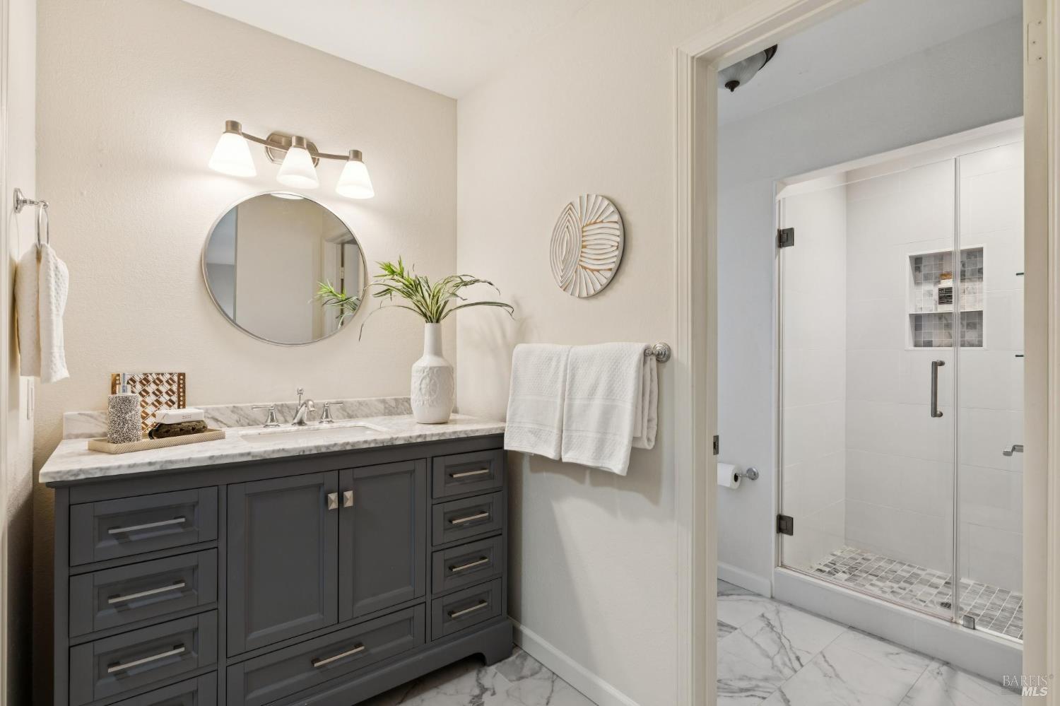 1056 Susan Way Novato CA 94947