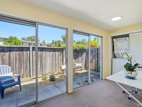 1004-B Los Gamos Road San Rafael CA 94903