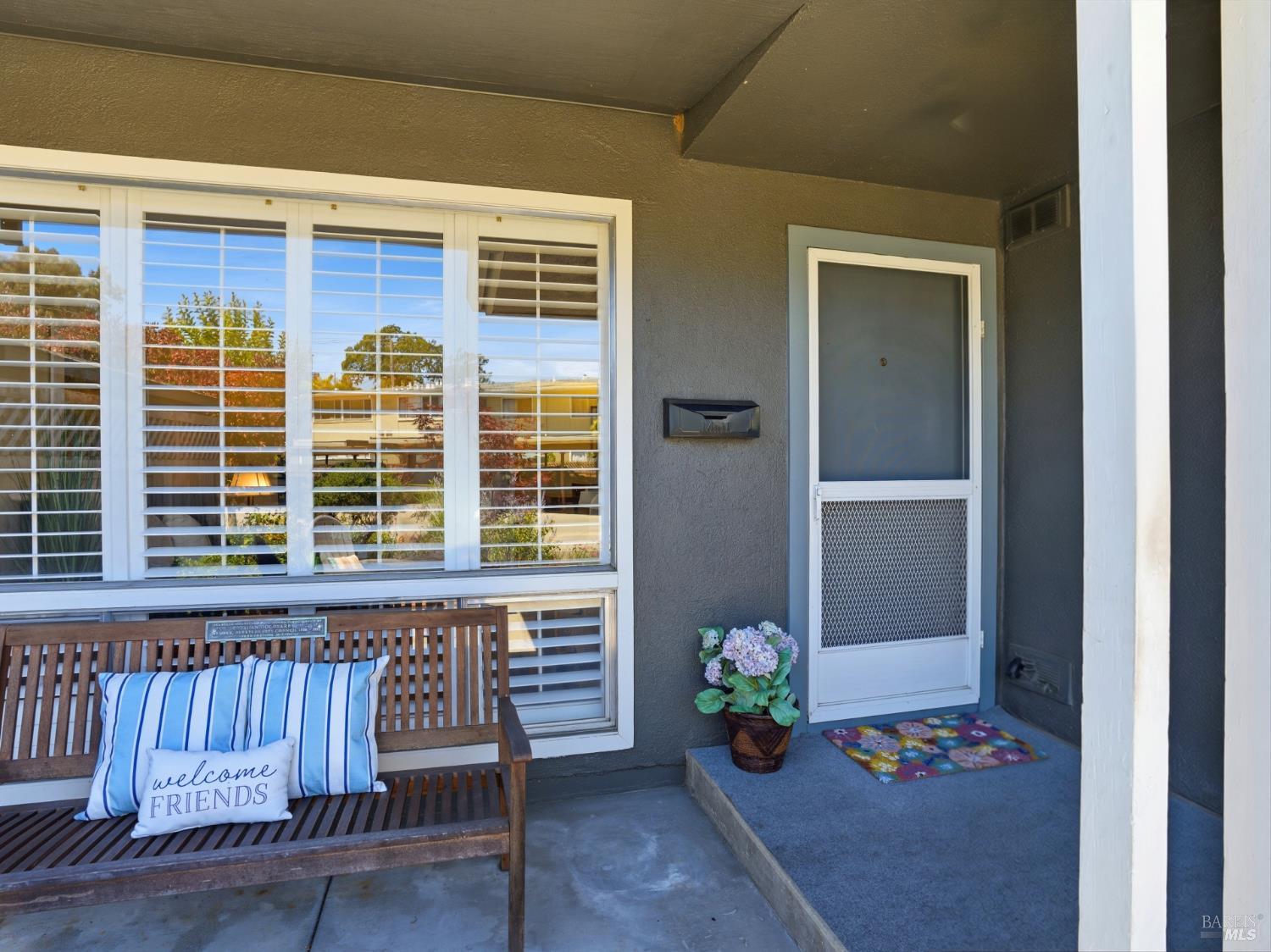1004-B Los Gamos Road San Rafael CA 94903