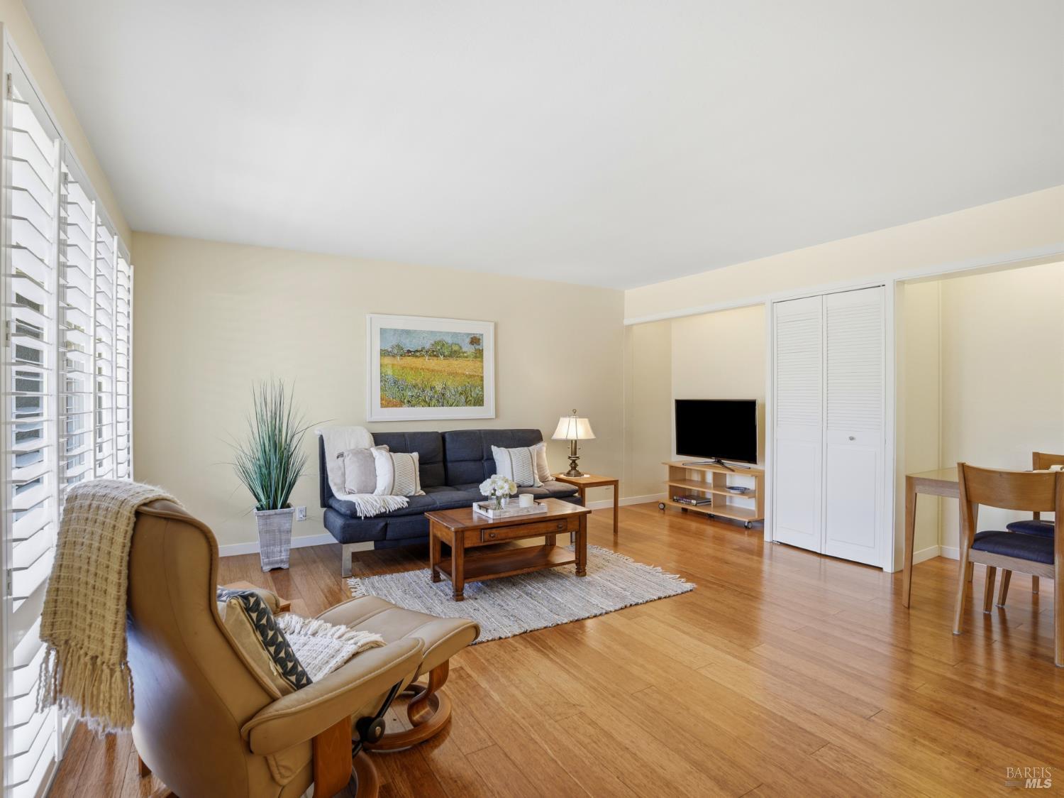 1004-B Los Gamos Road San Rafael CA 94903