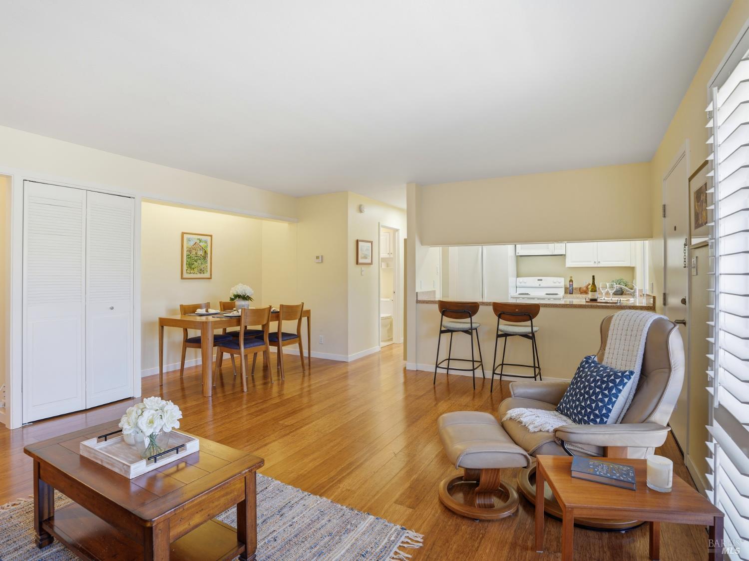 1004-B Los Gamos Road San Rafael CA 94903