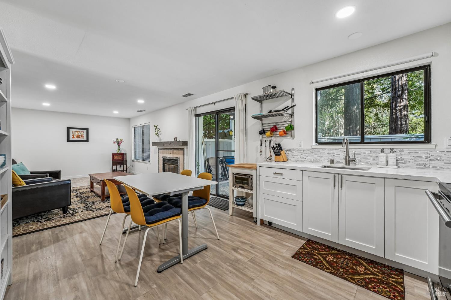25 Hector Lane Novato CA 94949