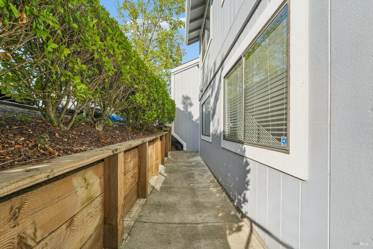 25 Hector Lane Novato CA 94949