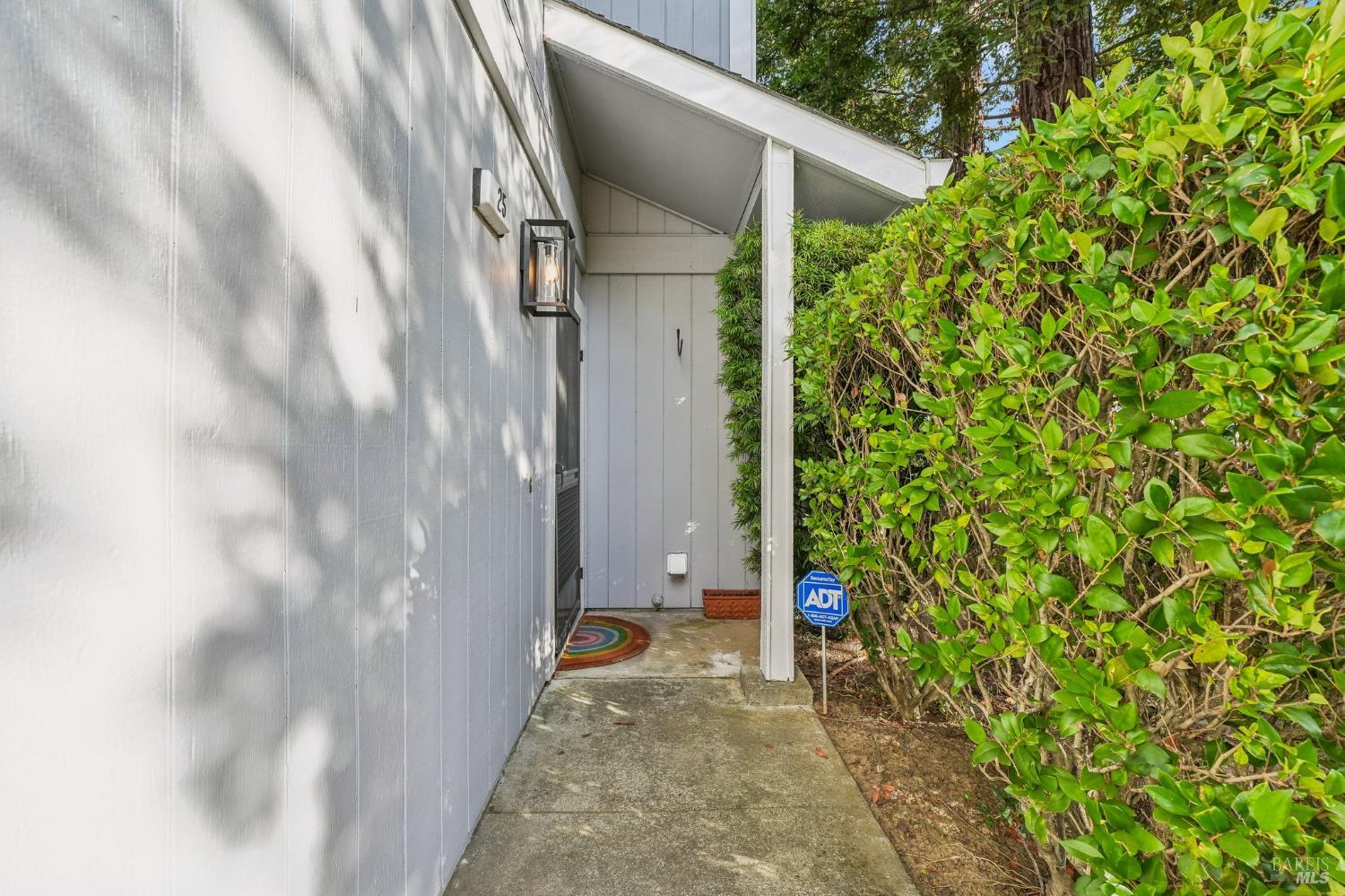 25 Hector Lane Novato CA 94949
