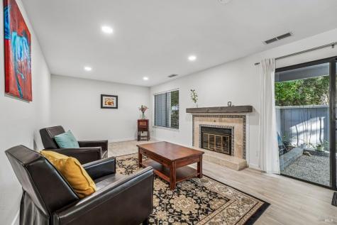 25 Hector Lane Novato CA 94949
