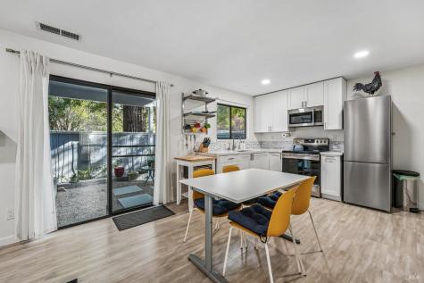 25 Hector Lane Novato CA 94949
