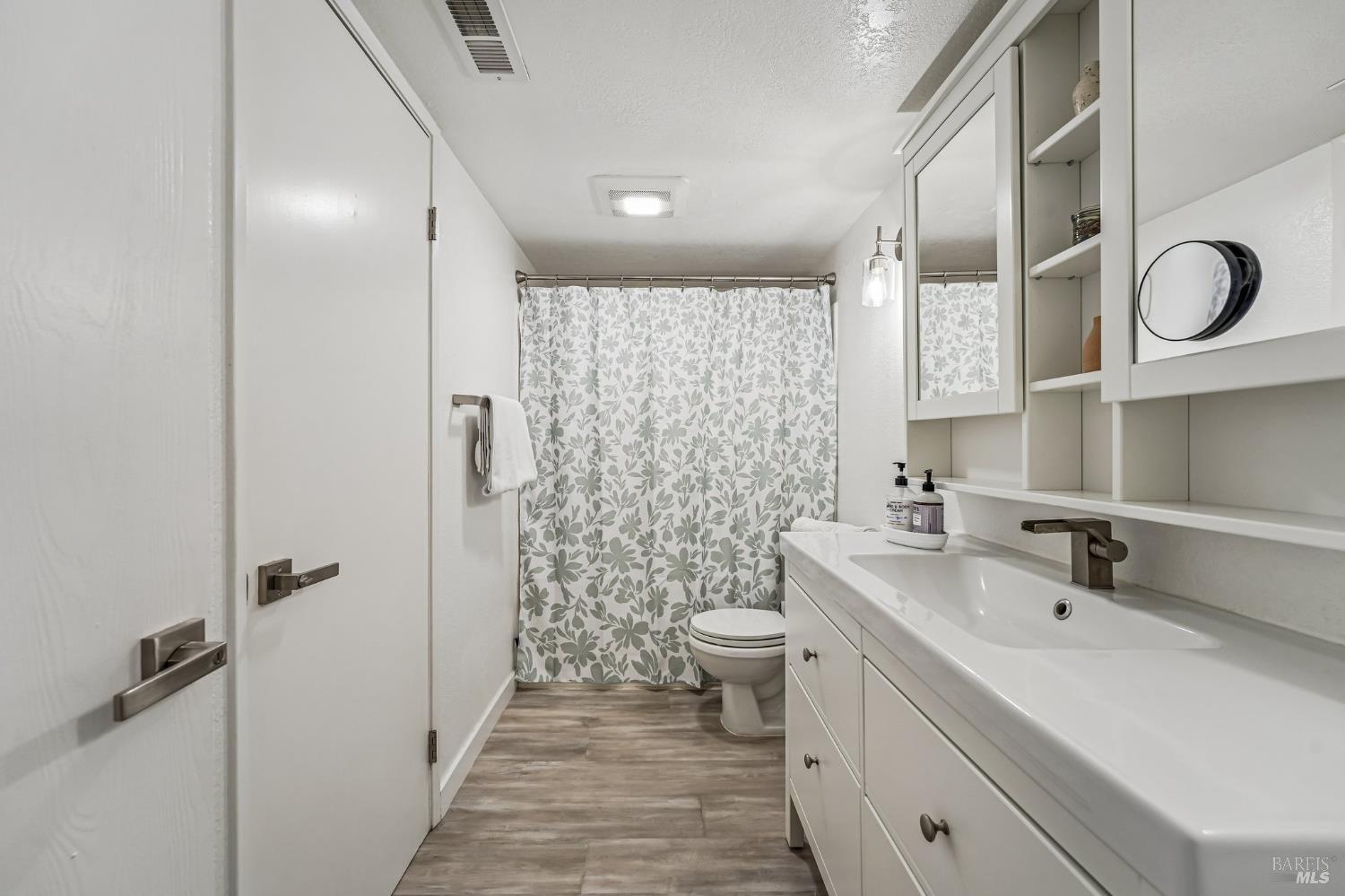 25 Hector Lane Novato CA 94949