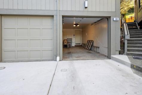 109 Pelican Lane Novato CA 94949