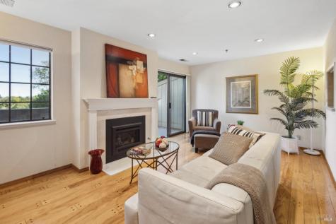 109 Pelican Lane Novato CA 94949