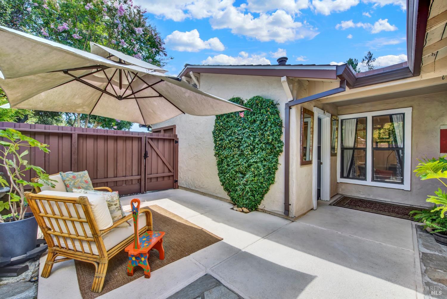 2144 Clay Street Napa CA 94559