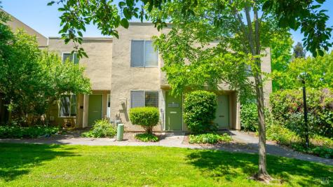3002 Yulupa Avenue Santa Rosa CA 95405