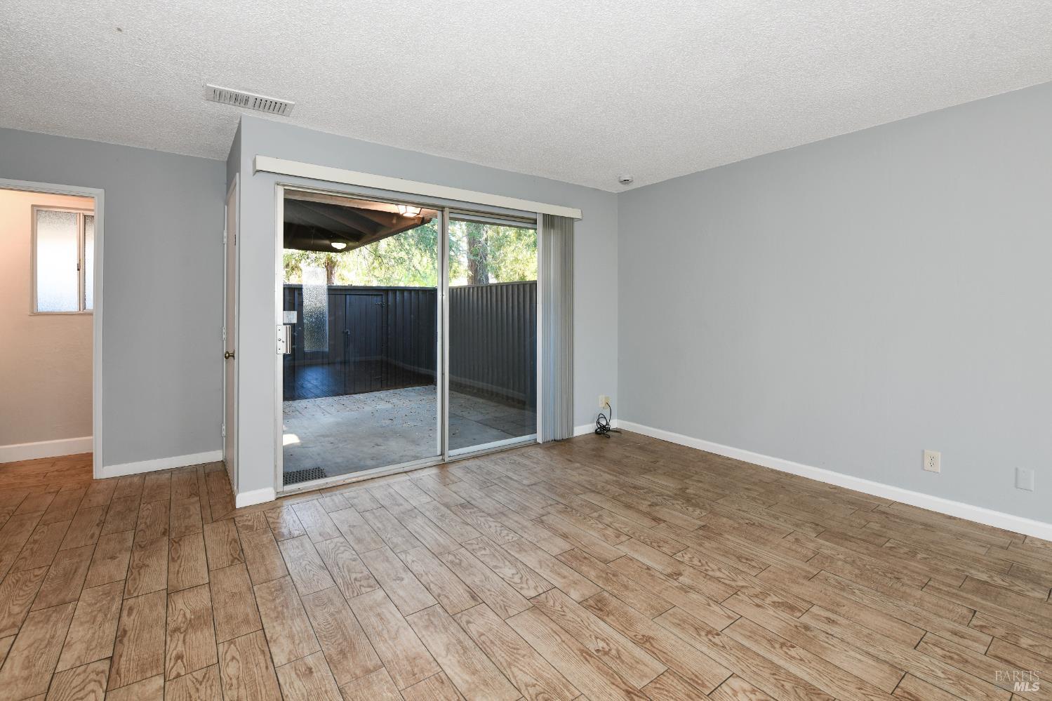 3464 Willis Drive Napa CA 94558