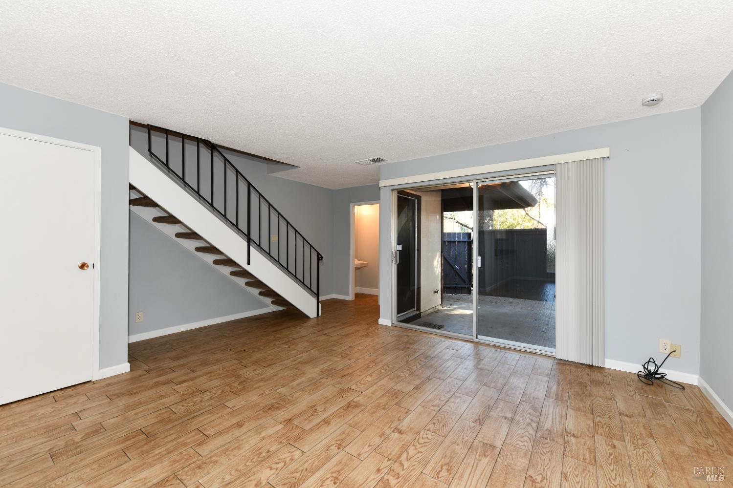 3464 Willis Drive Napa CA 94558